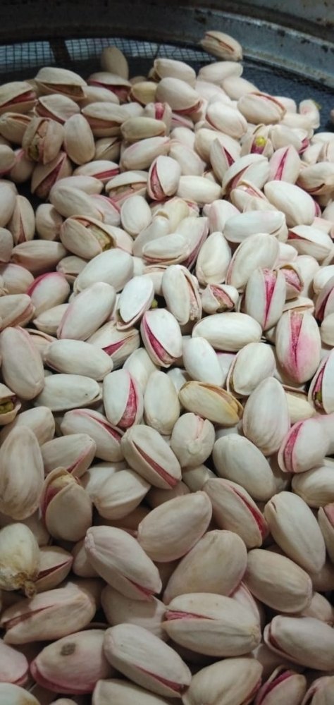 Pistachio Dry Fruits, Packaging Size: 250gm