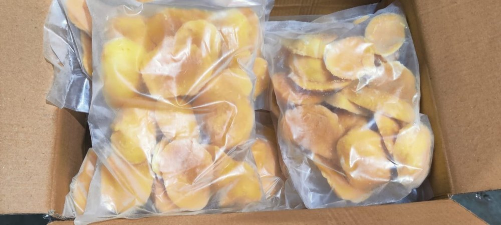 Yellow Alphonso Mango Slice