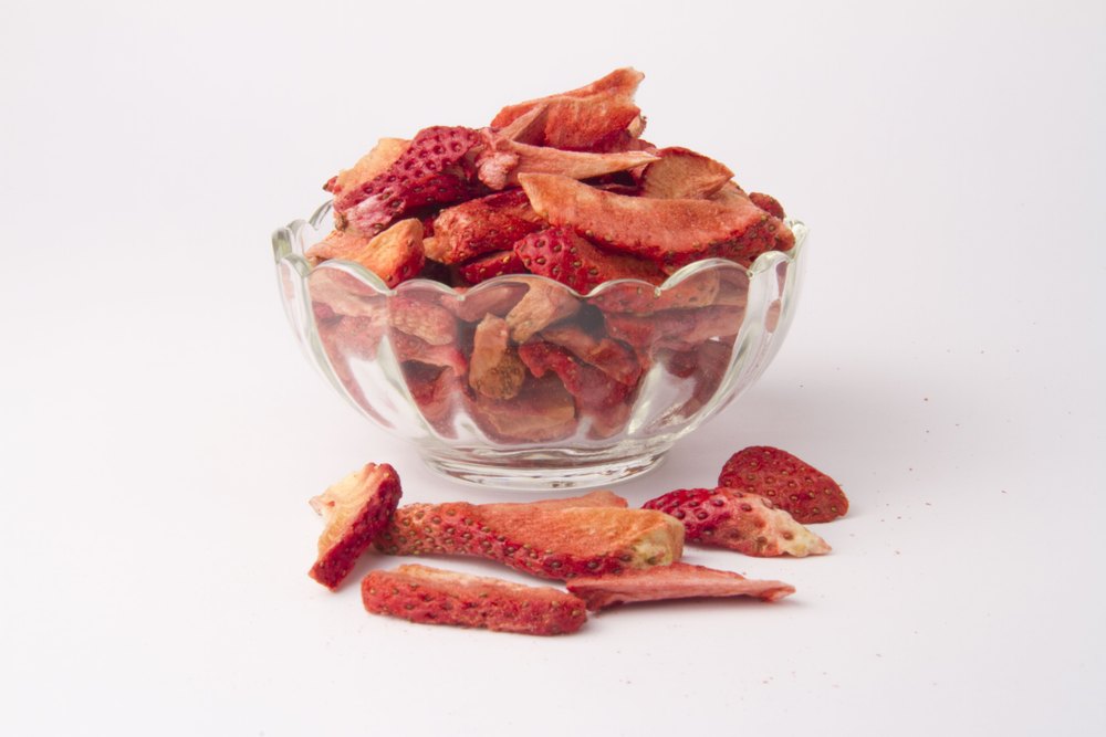 Freeze Dried Strawberry, Packaging Type: Packet, Packing Size: 1kg Also Available In 5kg