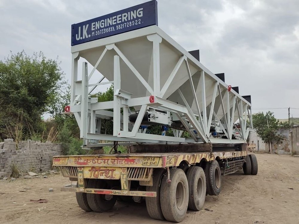 15 HP Gravimetric Feeders Automatic Four Bin Mild Steel Feeder, Lifting Capacity: 6 ton