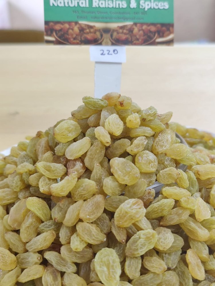 Packed Golden Dried Raisin, Packaging Type: Carton Box, Packaging Size: 15 kg