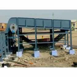 Feeder Table