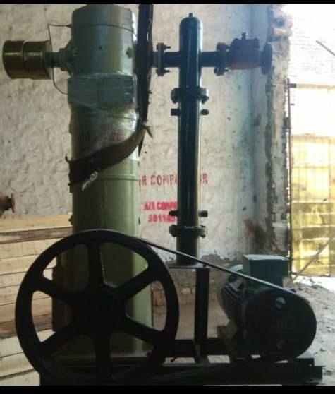 Industrial Compressor VERTICAL BALANCED