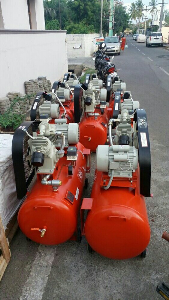 Heavy Duty Air Compressor