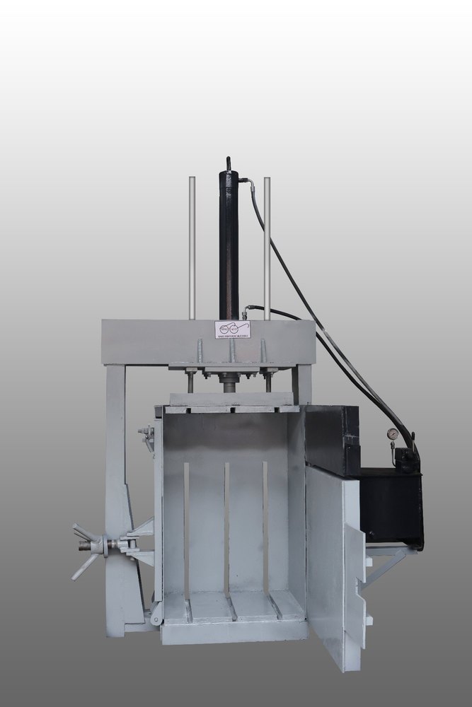 5 HP Plastic Compressor Machine
