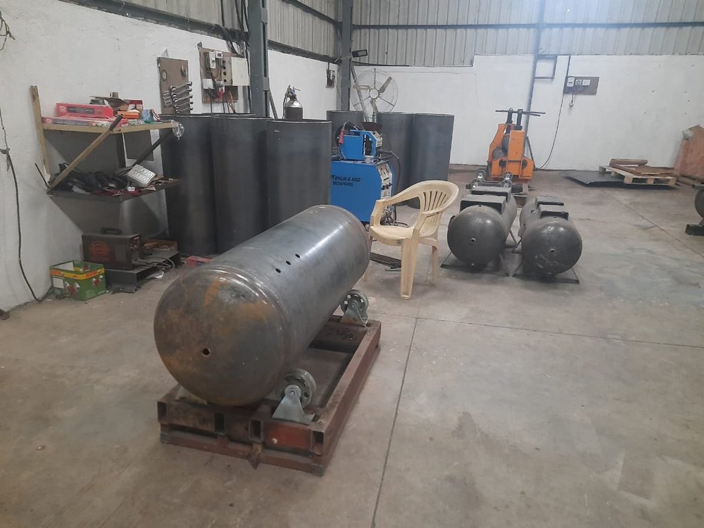 MS Horizontal Air Receiver, 100-150 psi, Storage Capacity: 500-1000 L