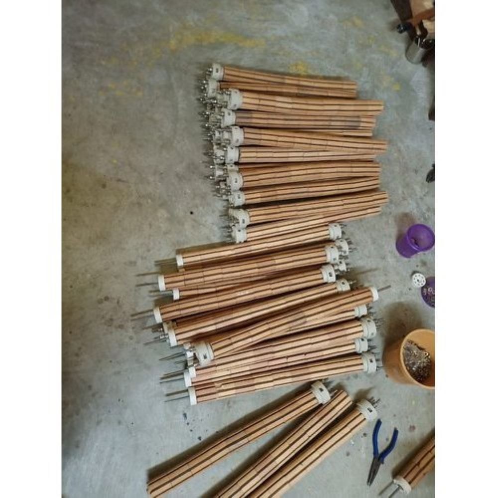 60 Hz Ceramic Heating Element, 380V, 300 W