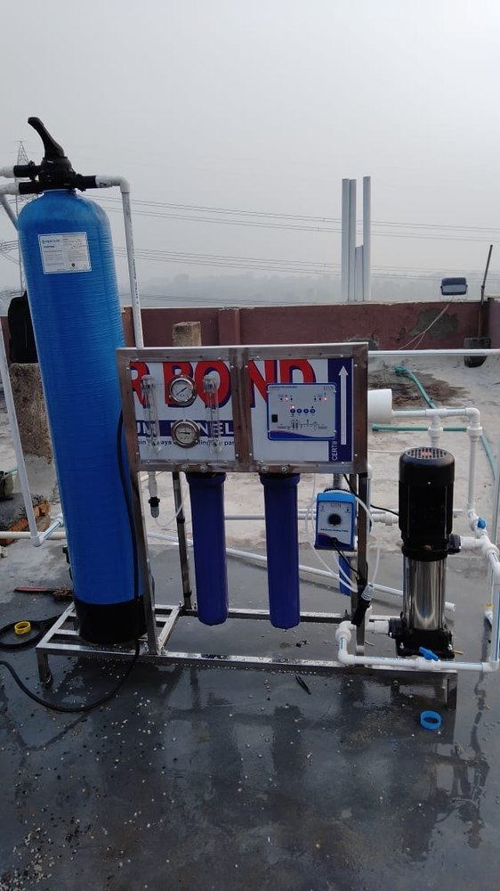 250 LPH Reverse Osmosis Equipment, FRP