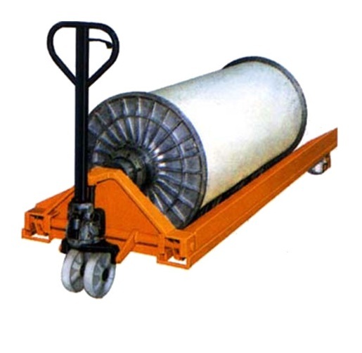 Hand Operated Roll Pallet Truck, Load Capacity: 1-3 Ton