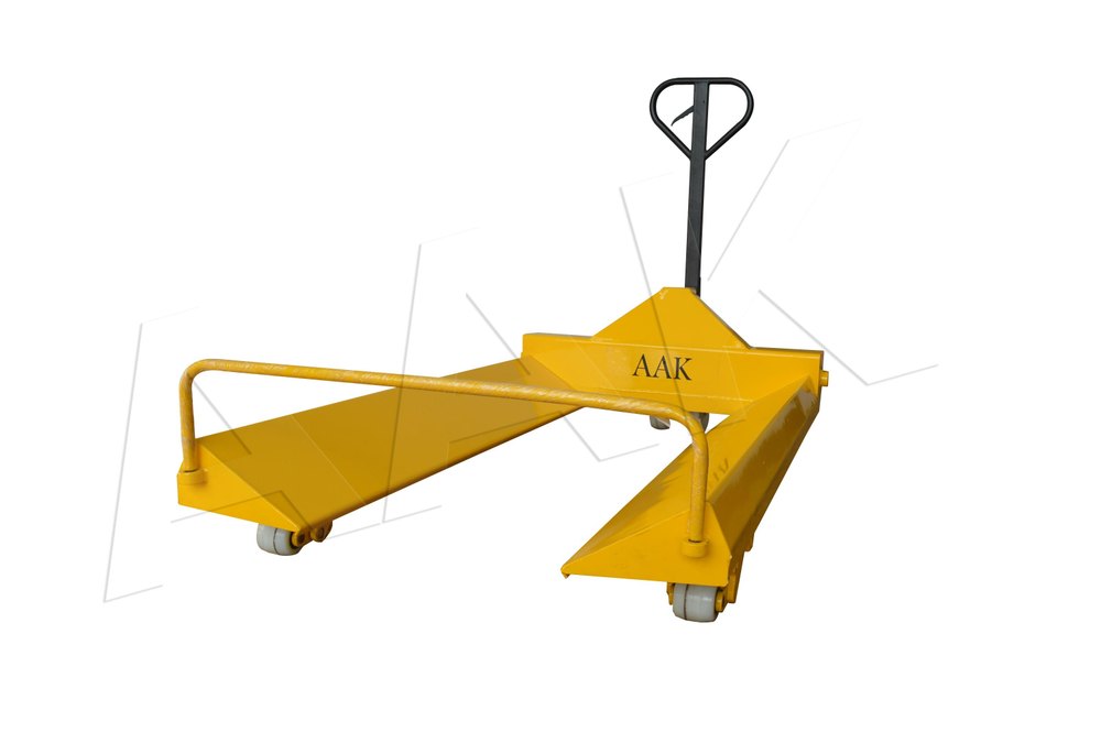 AAK Lift Roll Pallet, Capacity: 1500 kg