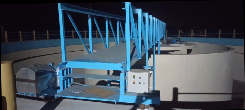 Treatment Capacity: 1000 m3/hr 20m Circular Clarifier Bridge, Chemical/Petroleum Industry