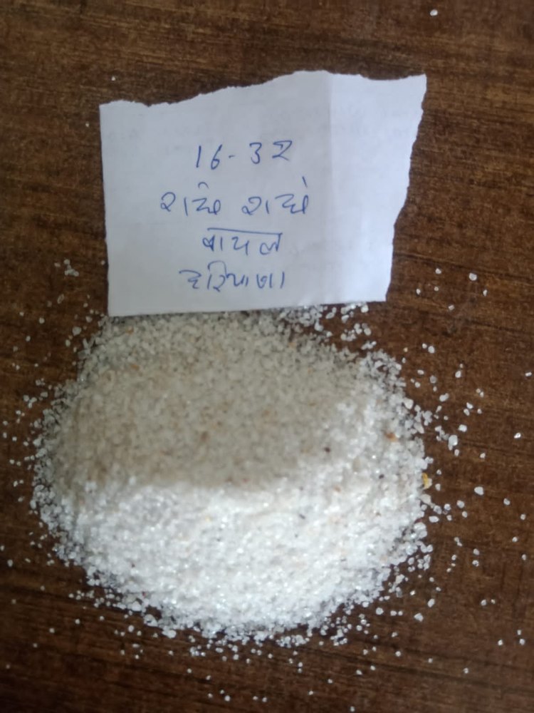 Silica Sand
