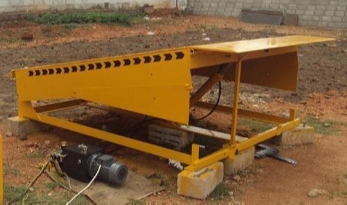 2710 Besto Dock Leveler, Capacity: 9 Ton