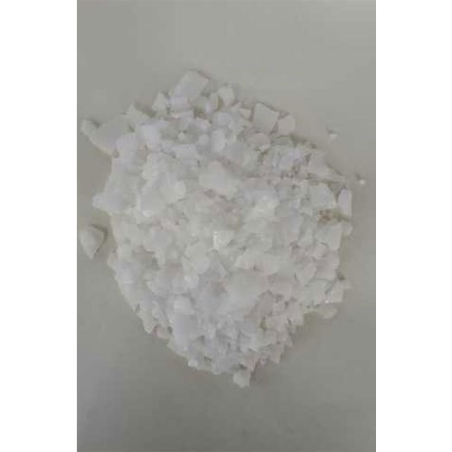 Pursuit Caustic Soda Flakes, Hdpe Bag, NaOH Concentration: 99.52 % min