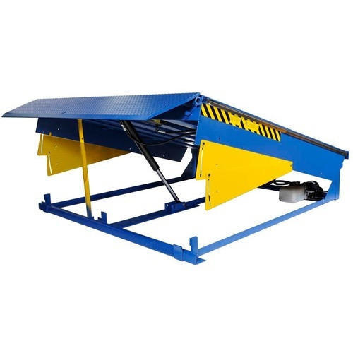 8 Ft Hydraulic Dock Leveler, 9000 Kg