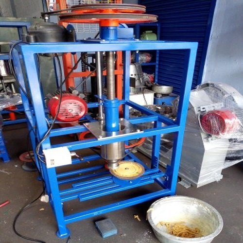 Kai Murukku Machine (Semi Automatic), Model Name/Number: MS004, Capacity: 3 KG