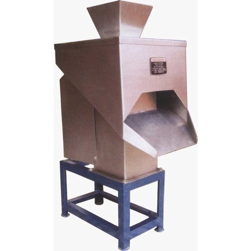 Potato Chips Cutting Machine, Capacity: 100-125 Kg/Hour img