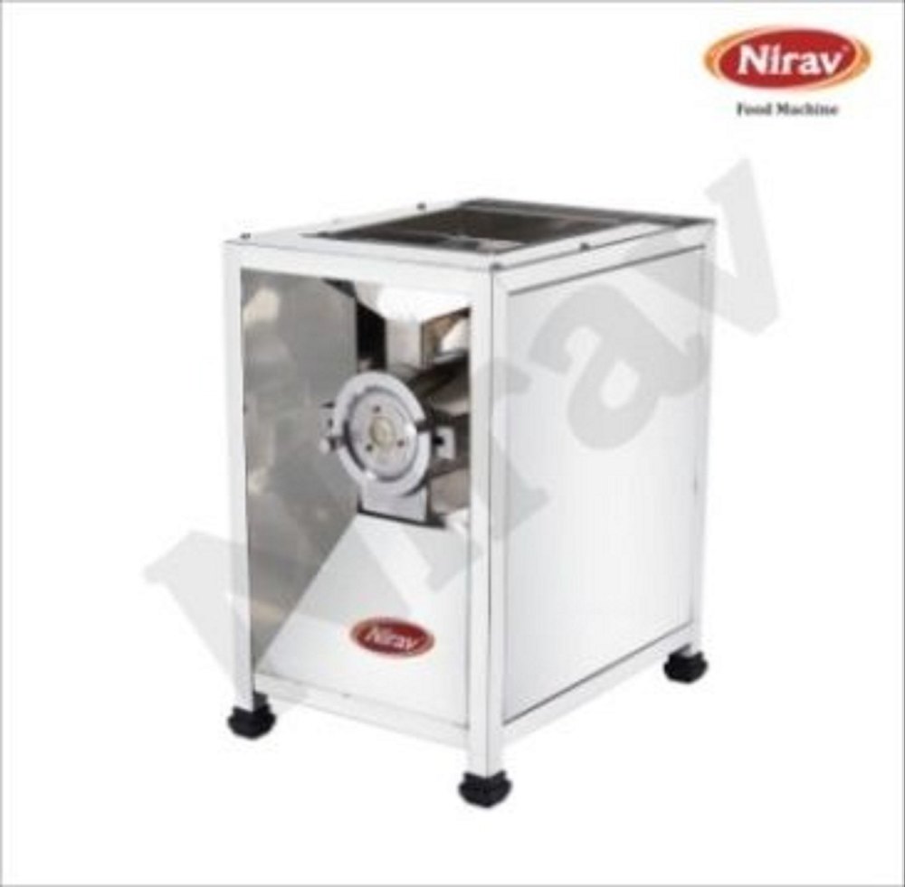 Automatic Dry Fruit Chips, Powder & Tukda Machin For Commercial, Capacity: 30-35 Kg