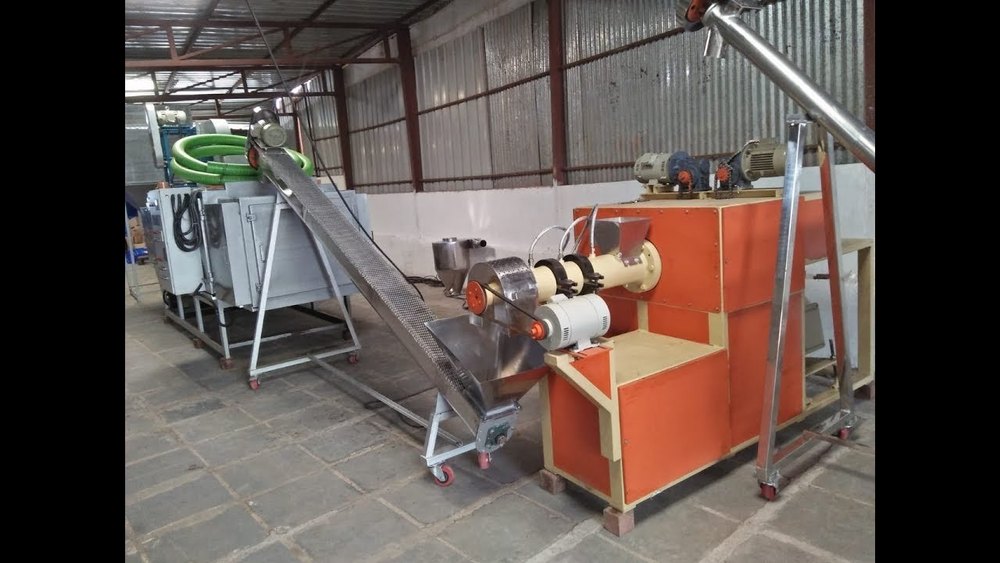 Industrial Soya Bari Extruder Machine, 125 KW