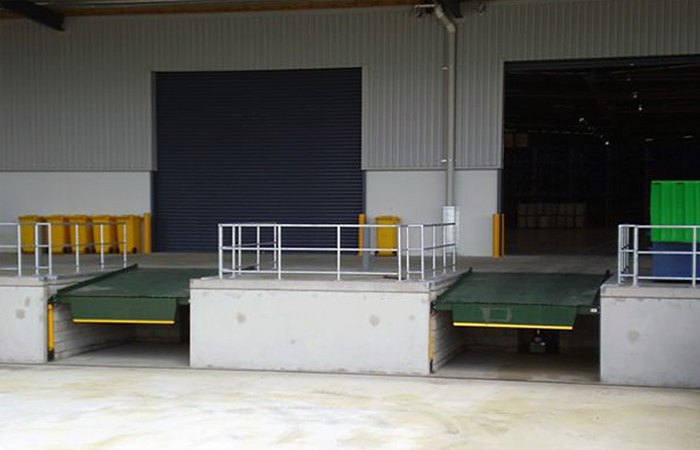 15 Feet Automatic Dock Leveler, Upto 10 Ton
