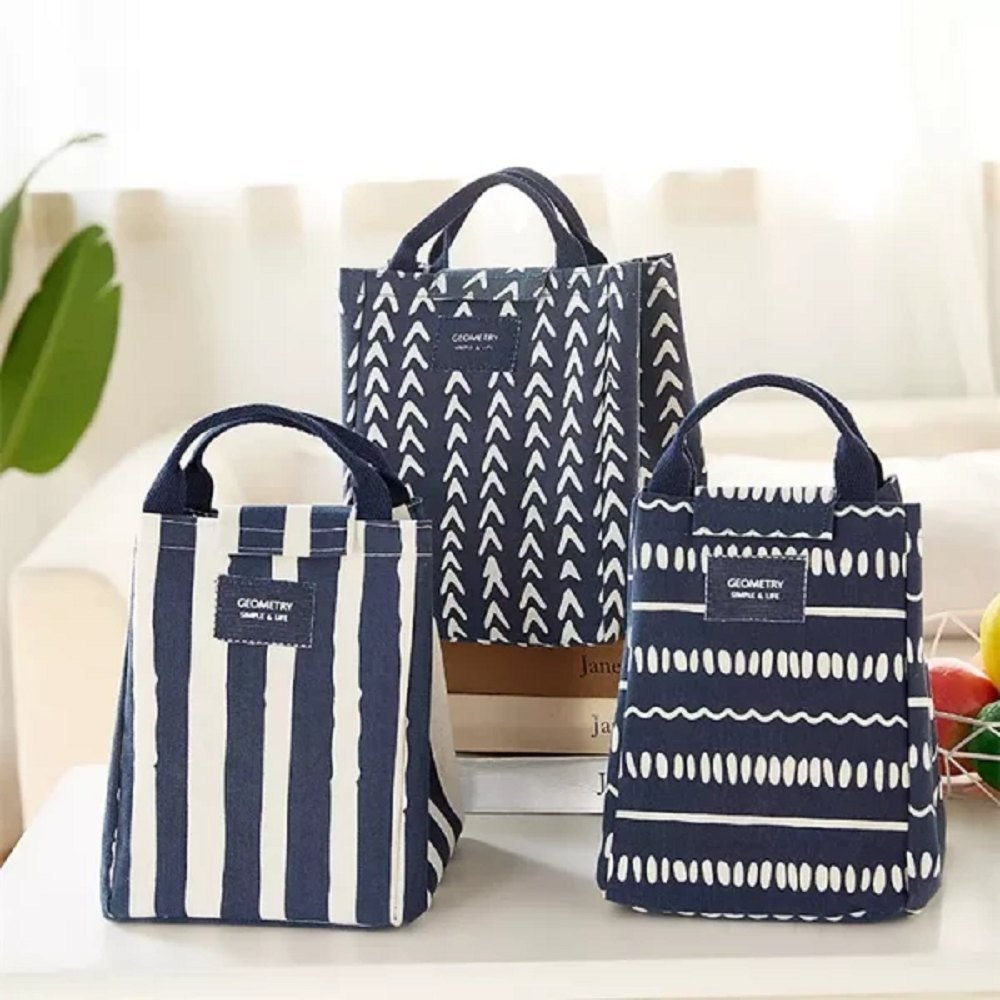 Plain 1 CARTOON INSTULATION LUNCH BAG(BIG SIZE)