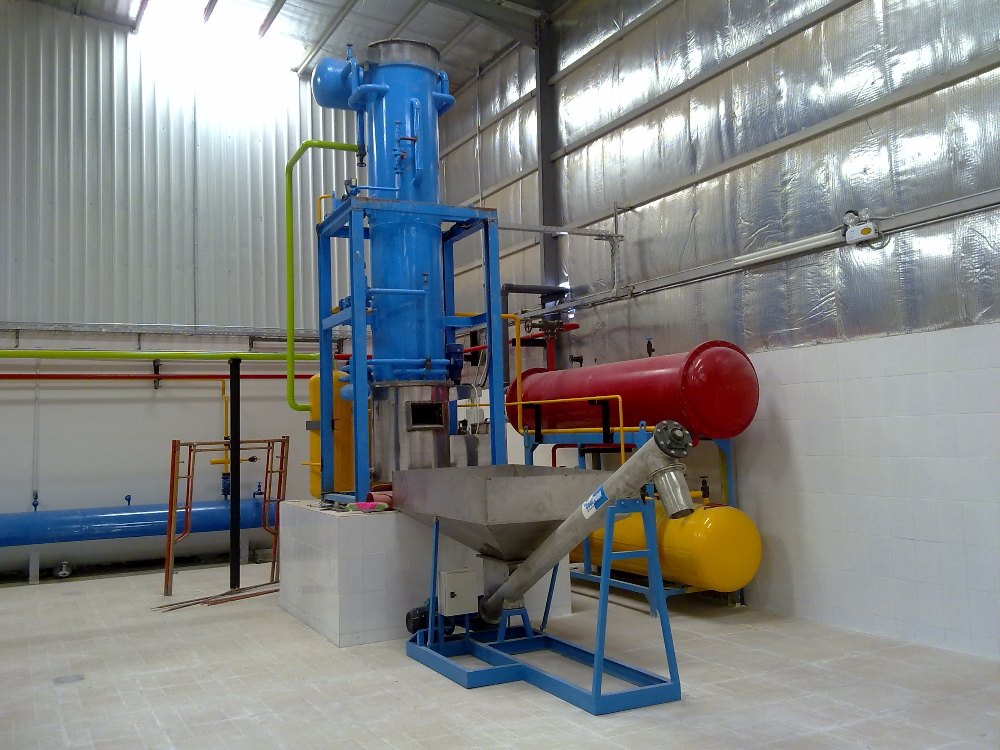 Air, Water Cooled 380-480V Tube Ice Plant, Production Capacity: 5 Tons/Day