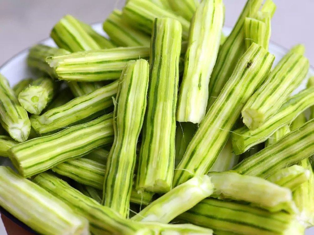 Green Fresh Drumsticks Vegetable, Moringa Oleifera