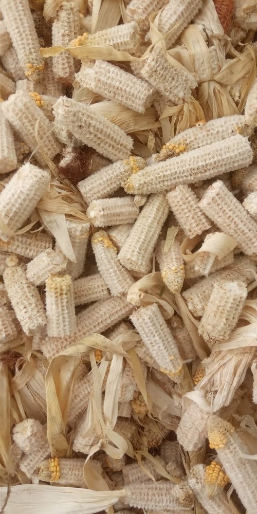 A Grade Half White Bare Corn Cob, Plastic Bag, 25 kg