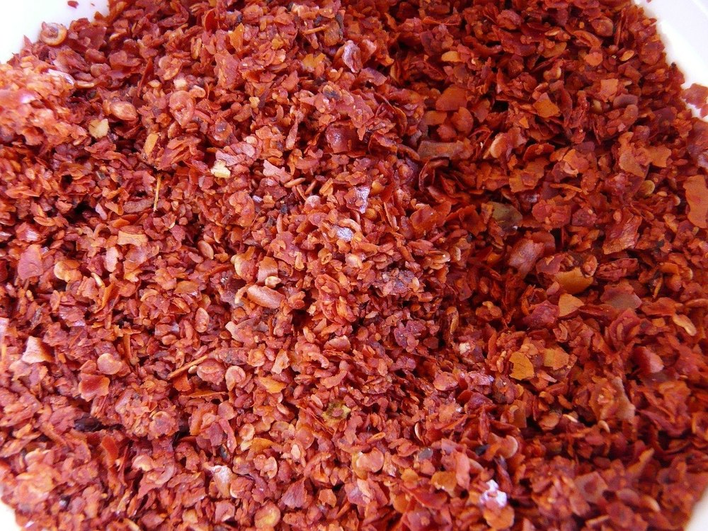 Chili Flake Red Chilli Flakes, Packaging Size: 100g