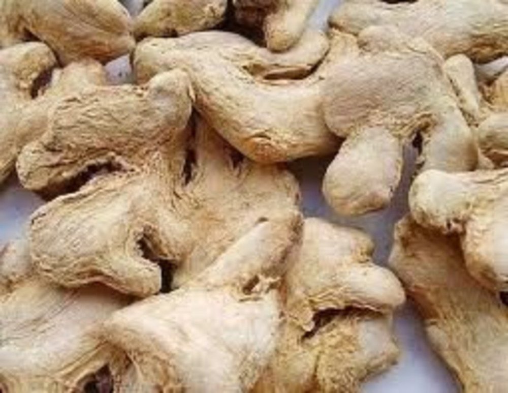 Dehydrated Ginger Flakes, Packaging Type: PP Bag And Carton