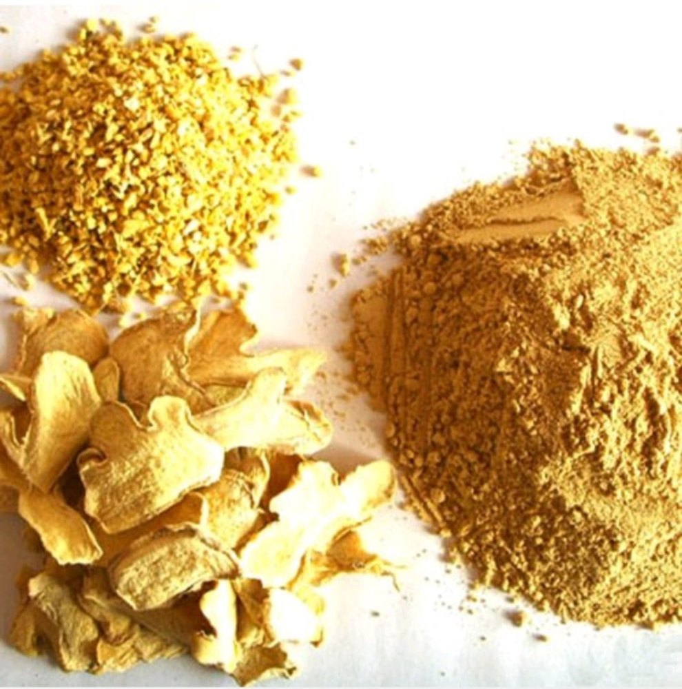 Yellow Dehydrated Ginger Flakes