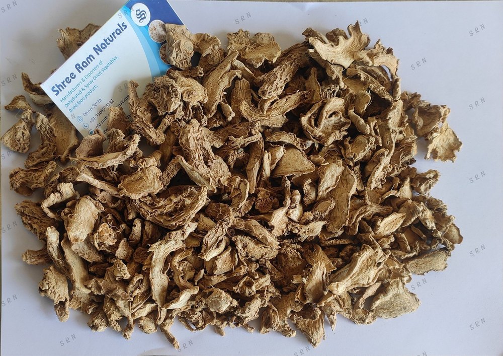 Light Brown Dry Ginger Flakes