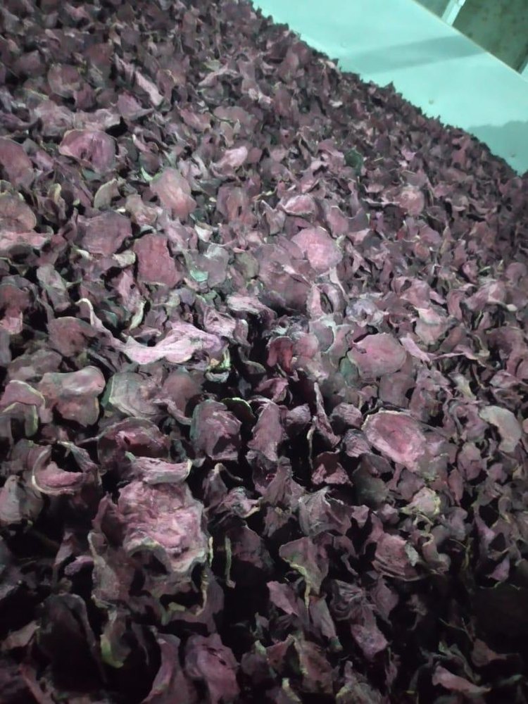 Euro foods A Grade Dehydrated Beetroot Flakes, Pan India, Packaging Size: 20 Kg