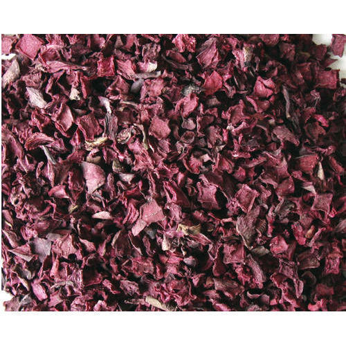 A Grade Dehydrated Red Beet Root Flakes, Gujarat, Packaging Size: 20 Kg