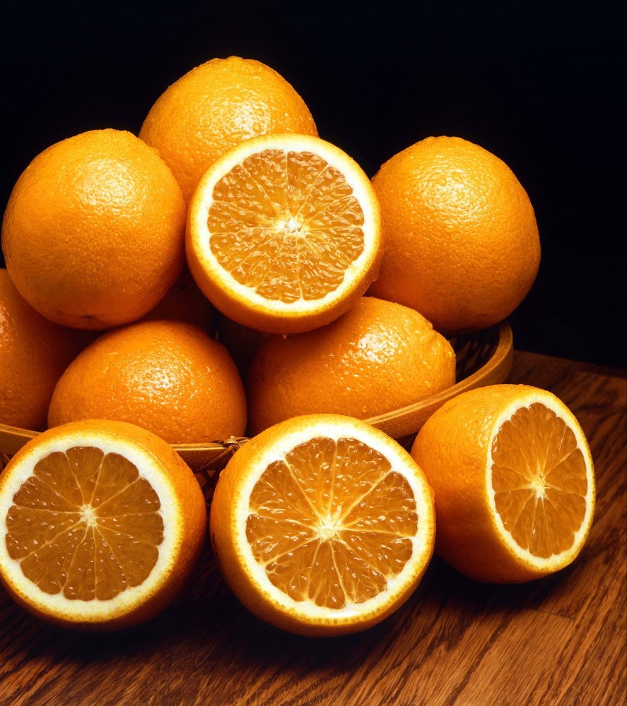 A Grade Pan India Fresh Orange Fruit, Packaging Size: 5 Kg, Packaging Type: Carton