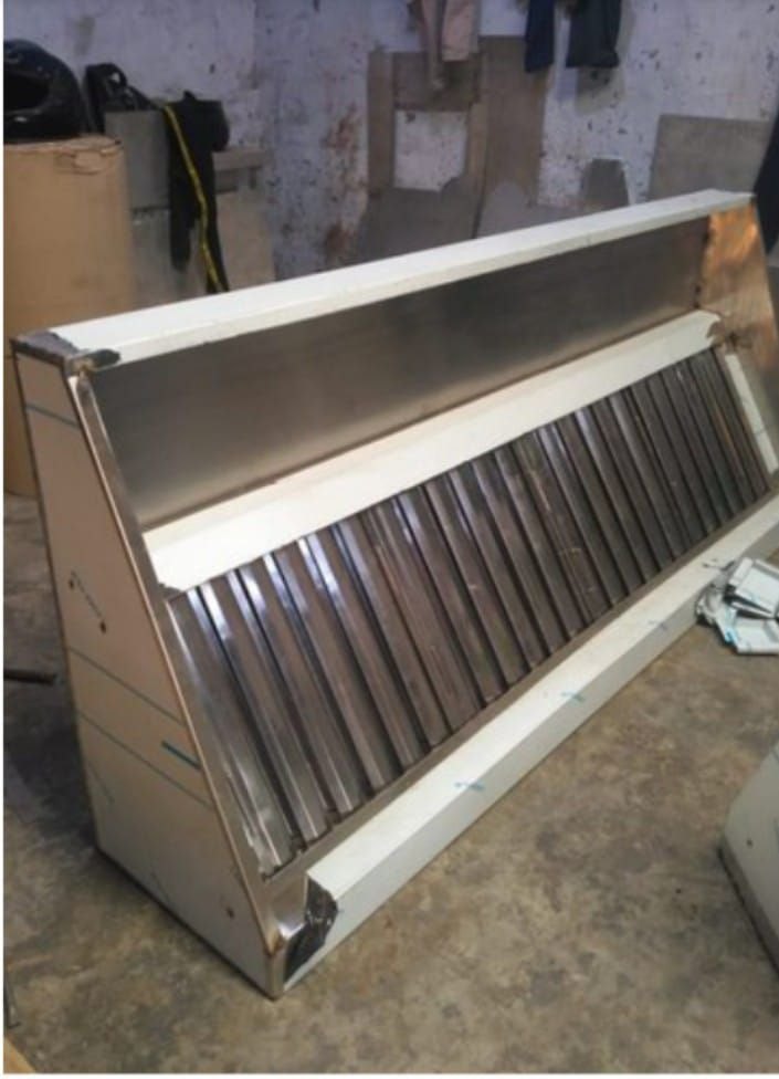 Exhaust Hood, For Personal and Commercial, Working Table Size: 4 Ft