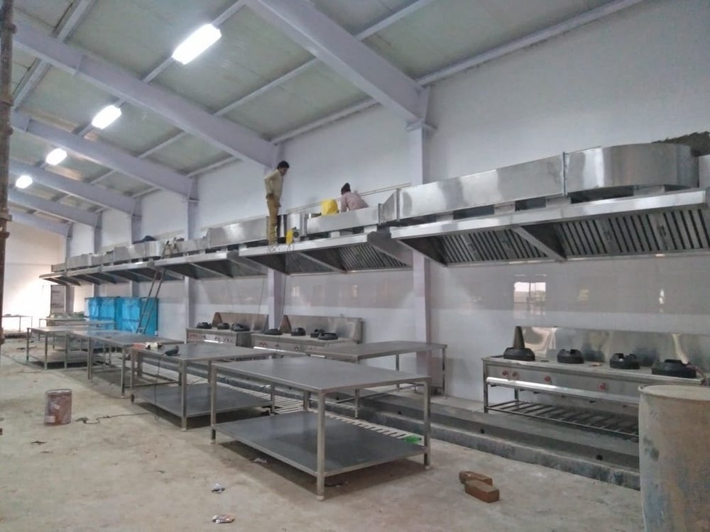 Hotel Exhaust Hood, Size: 3 Feet Width