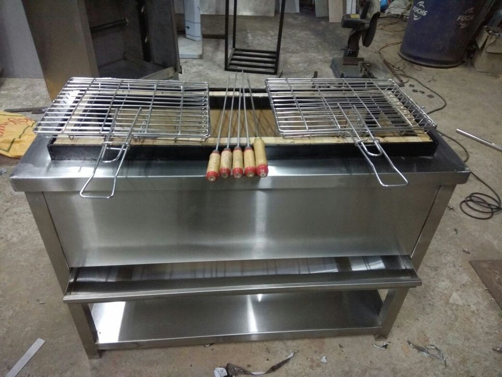 Stainless Steel Gas SS Barbeque Grill, For Restaurant