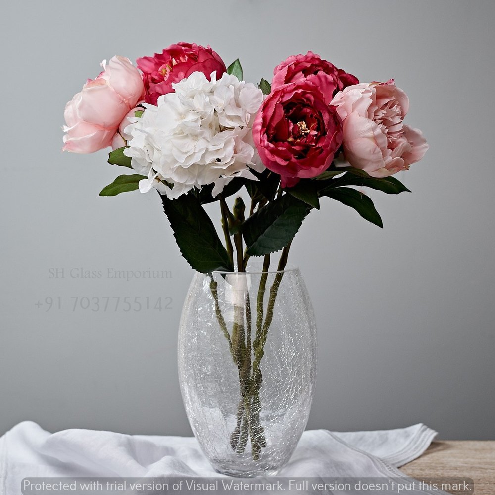 White, Transparent Handicraft Ovel Shape Glass Flower Vases