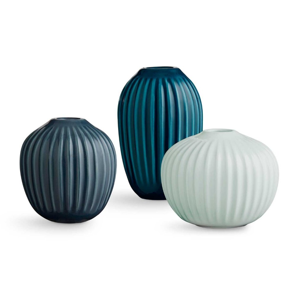 Plain Glossy Decorative Glass Vases, Size: Small, Shape: Round Shaped