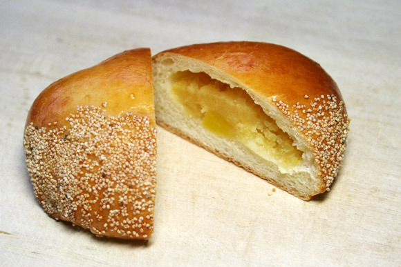 Sonam bakers Sweet Bun, For Bakery, Packaging Size: 300 Gr