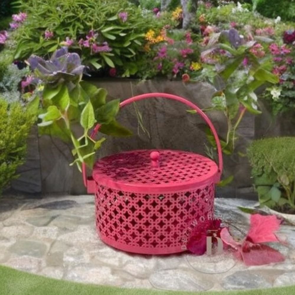 Iron Round Pink Utility Box, Dimension: 6 X4