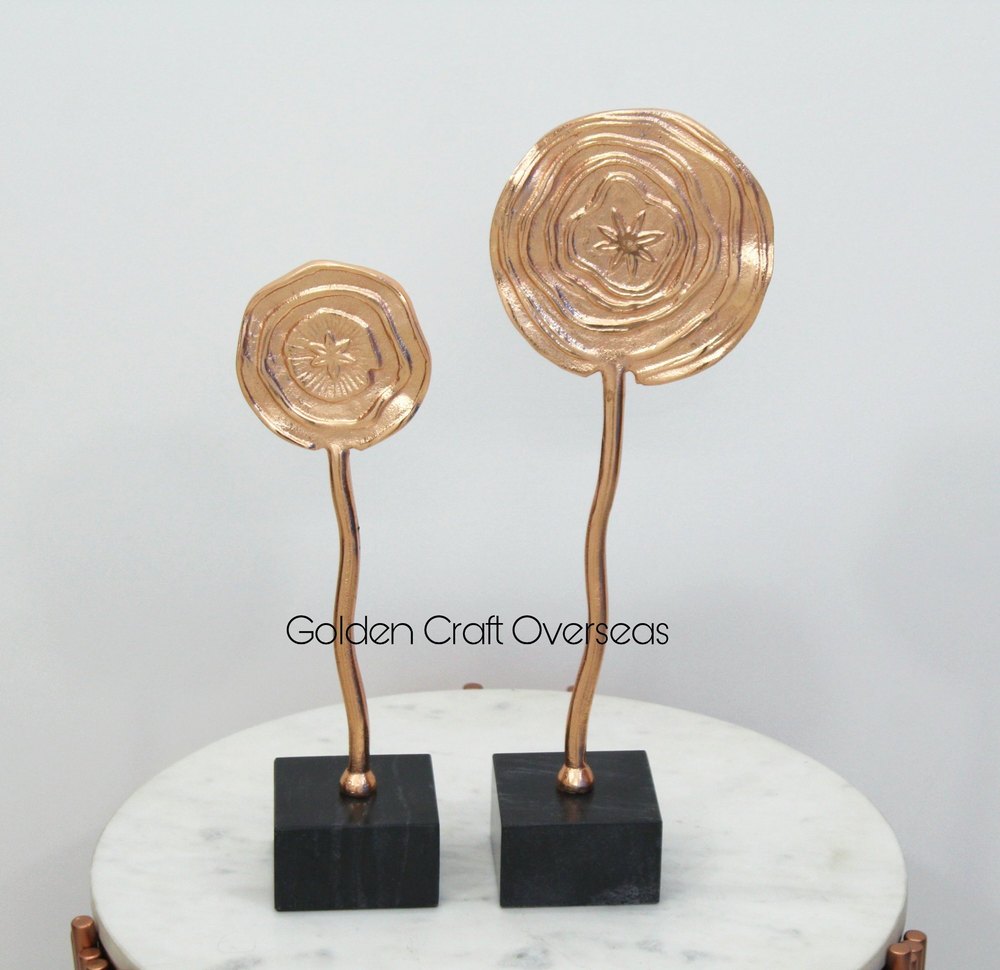A1 Quality Table Decor Rose Gold Plated finish with marble base for interior decoartion
