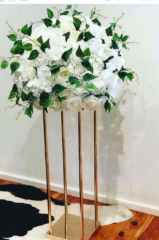 Golden Decorative Centerpiece, For Decoration