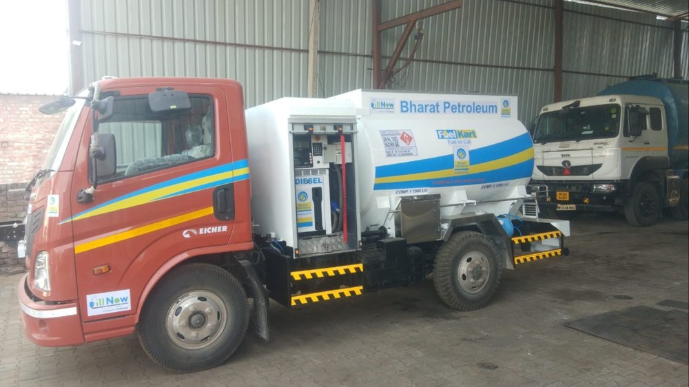 Diesel Mobile Fuel Bowser Tanker with Dispensing Unit, Capacity: 2 Kl To 6 Kl