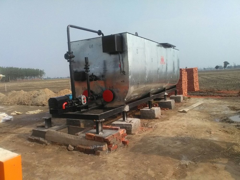 Mild Steel Asphalt Bitumen Tank, For In Ashpalt Drum Mix Plant