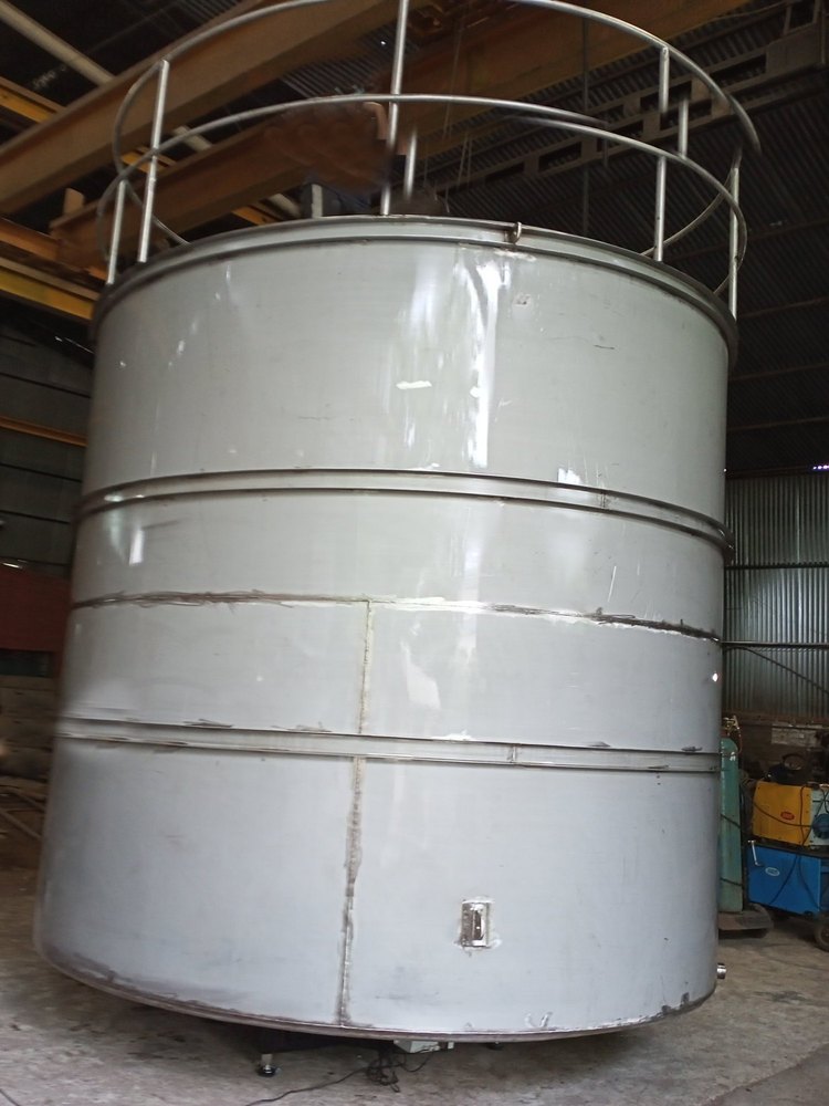 Water Ss Chemical Storage Tanks