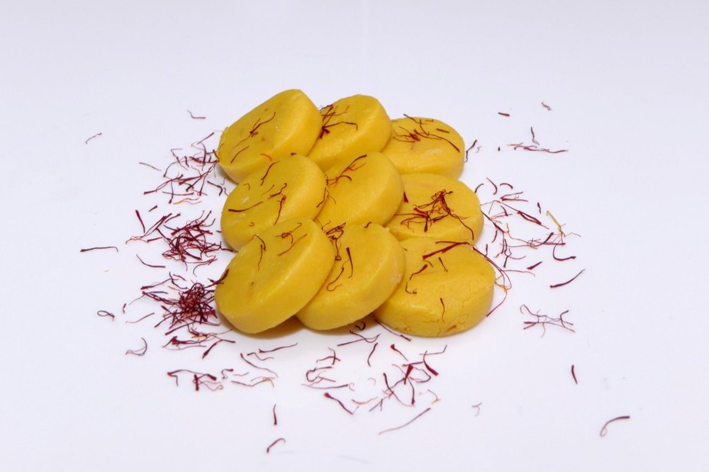 Solid Natural Kesar Peda, Organic
