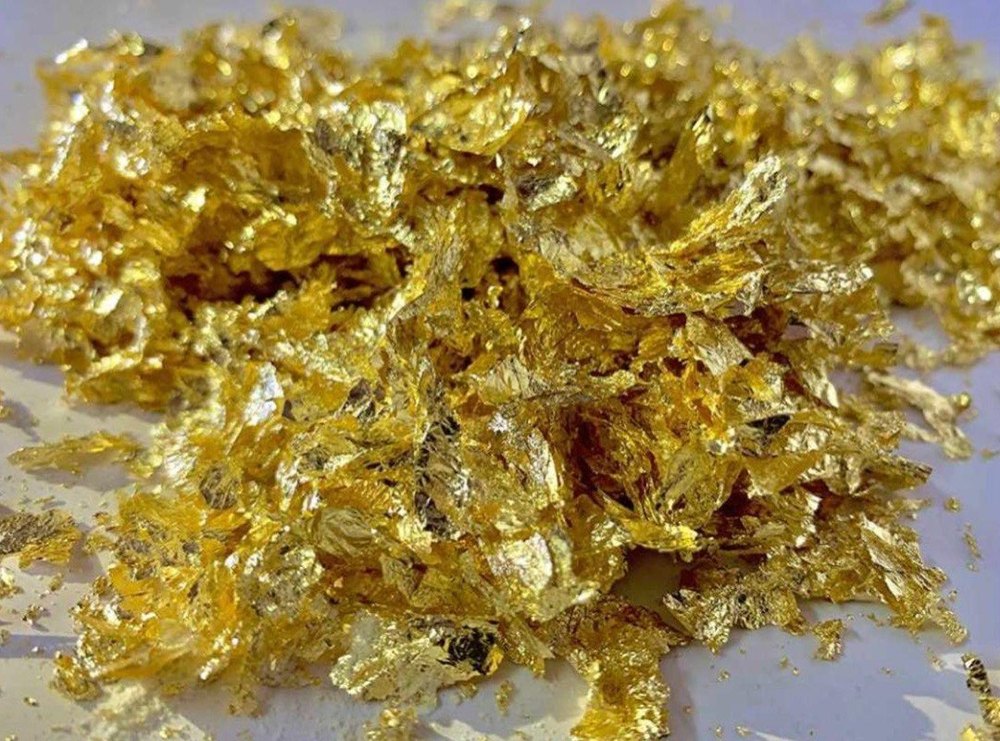 Edible Gold Flakes