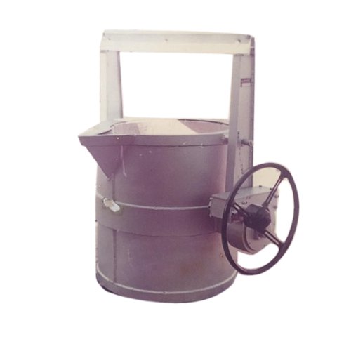 Foundry Lip Pouring Ladle, Ladle Capacity: 150 Kg